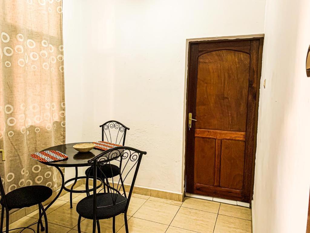 City Center Apartments Bujumbura Luaran gambar